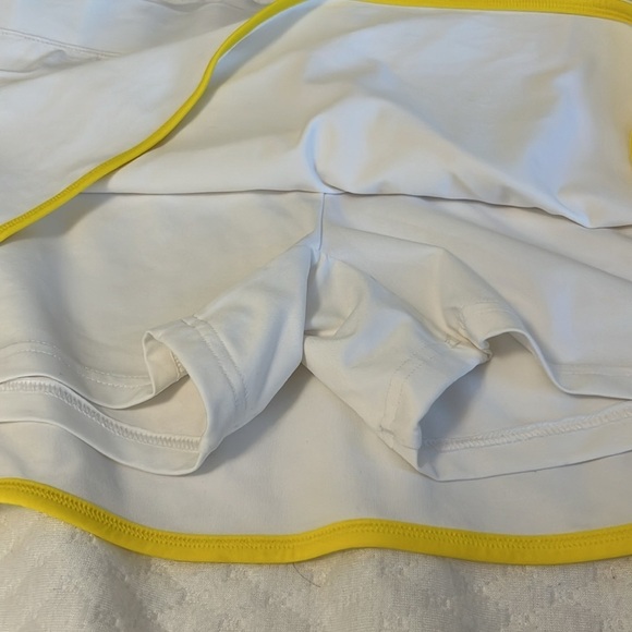 Adidas Climalite White and Yellow Tennis Skort - Picture 7 of 10